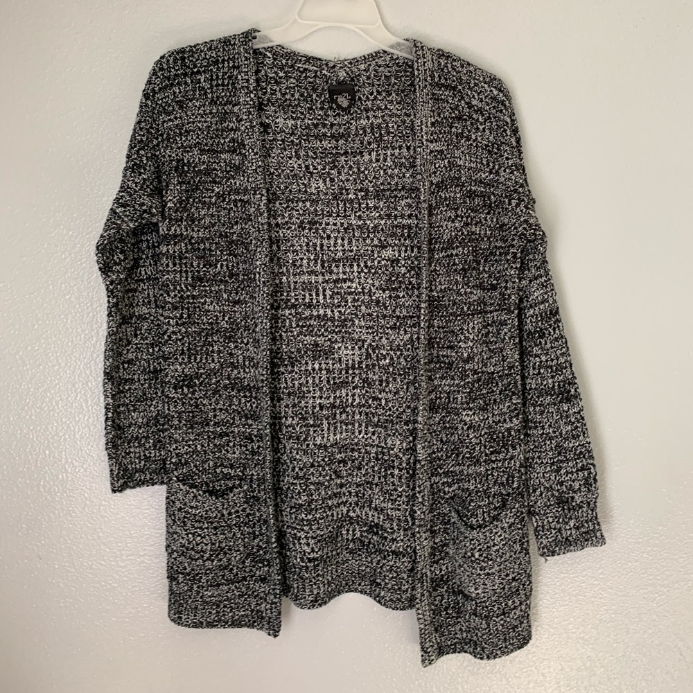 Grey and white long cardigan.